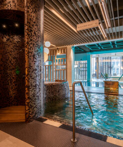 Vandens erdvė SPA AUŠRA Kauno miesto centre